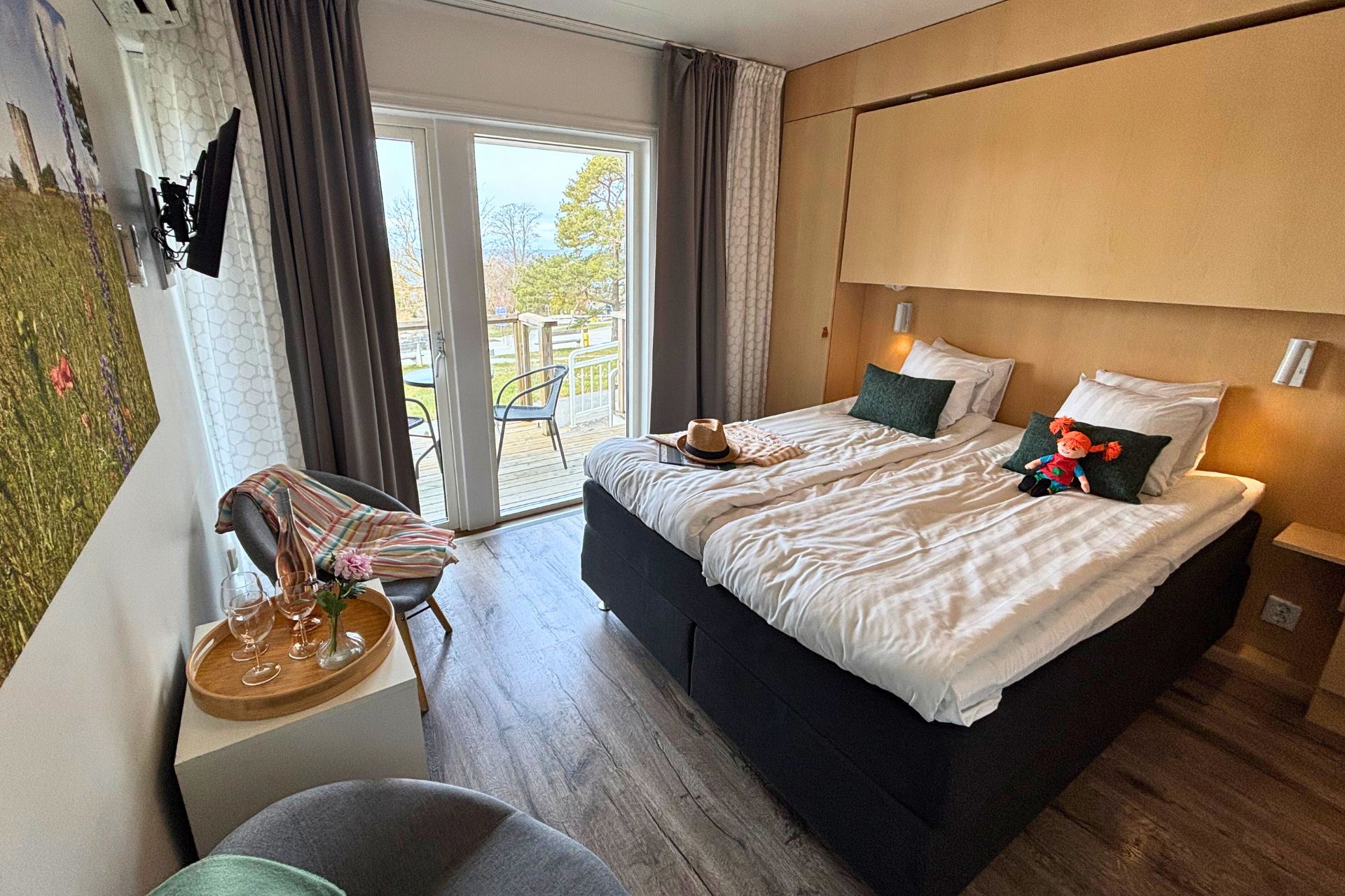 Boka hotell, Gotland och bo i dubbelrum på Kneippbyn Resort Visby